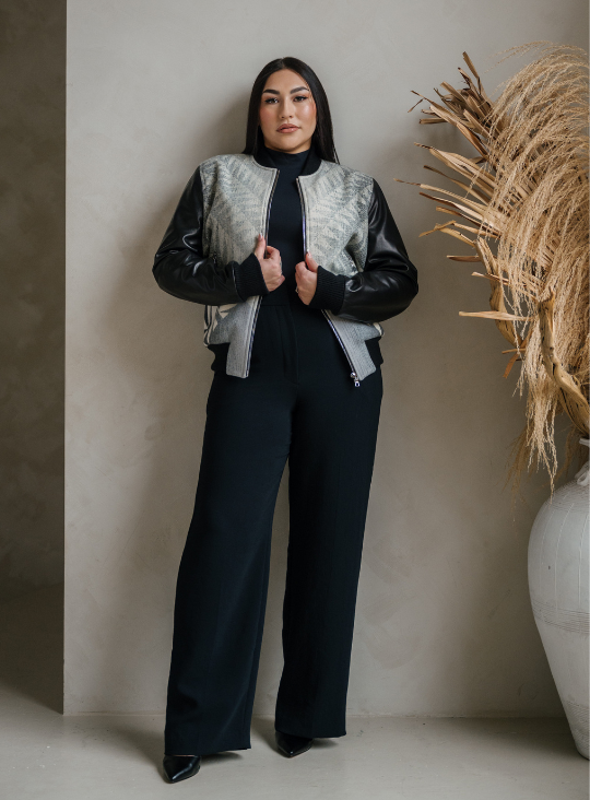 Women's Bomber Jacket With Leather Sleeves - Made With Nike N7 Peaks Pendleton® Wool